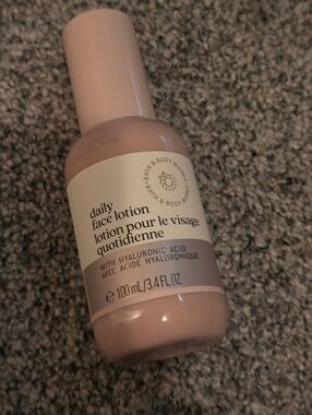 Bath & Body Works Daily Face Lotion
